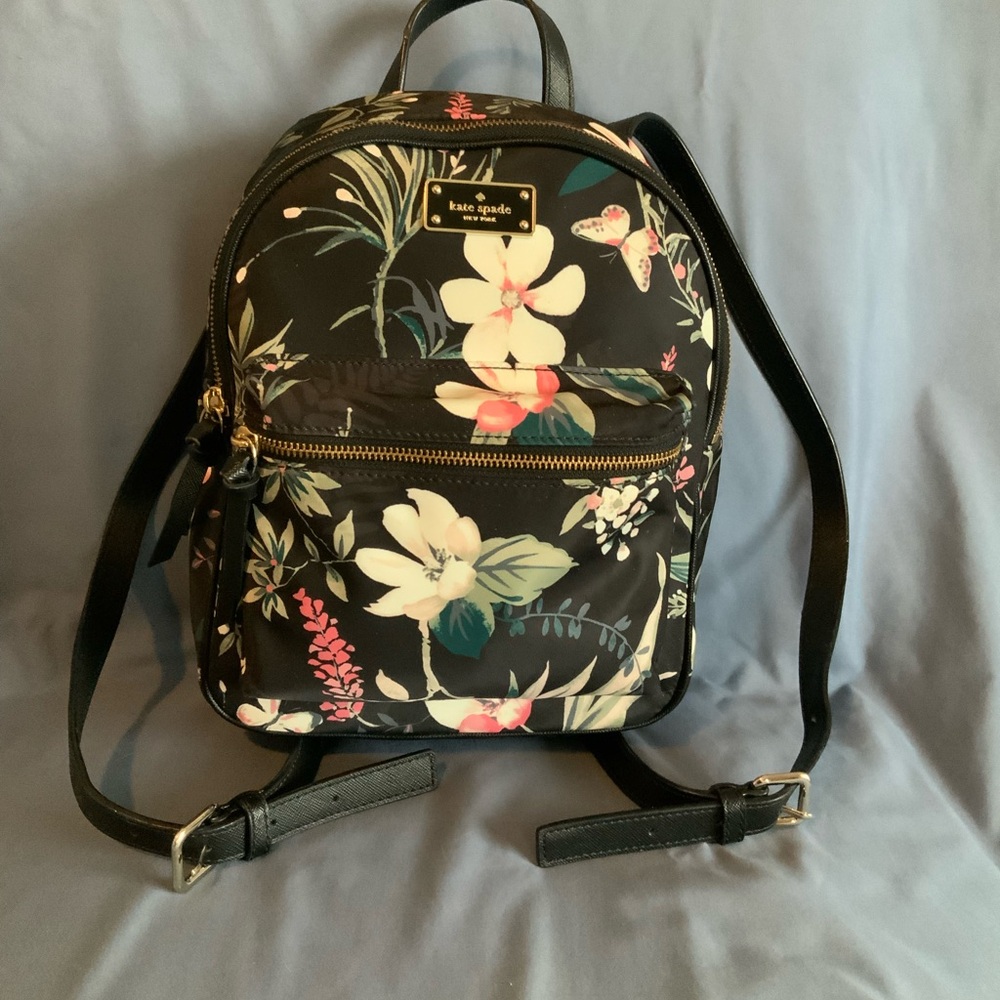 Kate Spade Bradley Wilson Road Floral botanicalMedium Backpack Purse